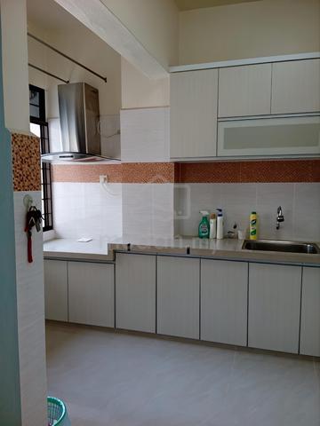 Mawar Apartment (Sungai Nibong) 1