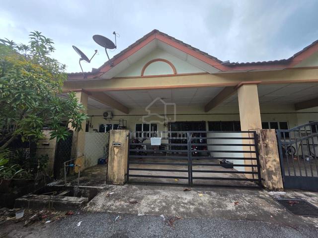 TERES 1 TINGKAT INDERA MAHKOTA 16, KUANTAN UNTUK DiJUAL 1