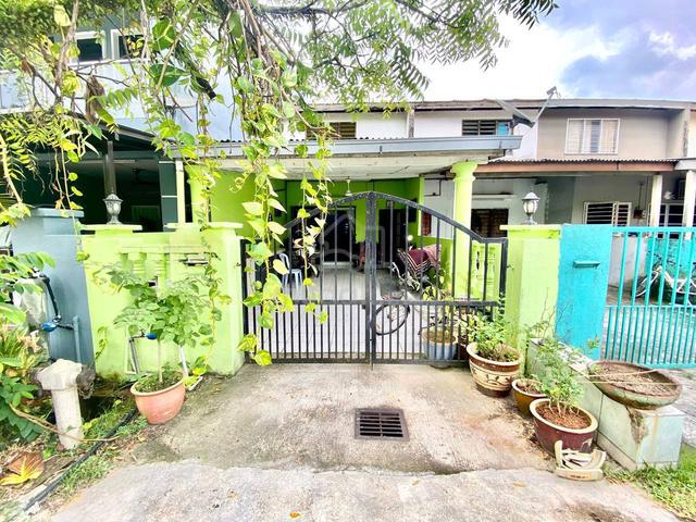 Double Storey Terrace@Taman Lingkaran Nur, Batu 12, Cheras, Selangor 1