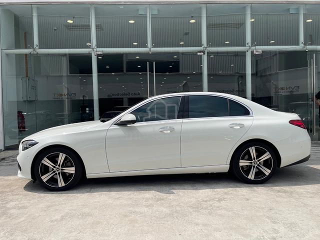 2023 Mercedes Benz C200 Avantgarde - 5