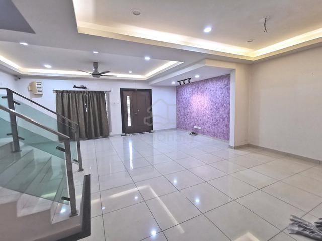 2sty Freehold ,Tiara Putra, Bukit Rahman Putra, Sungai Buloh 1