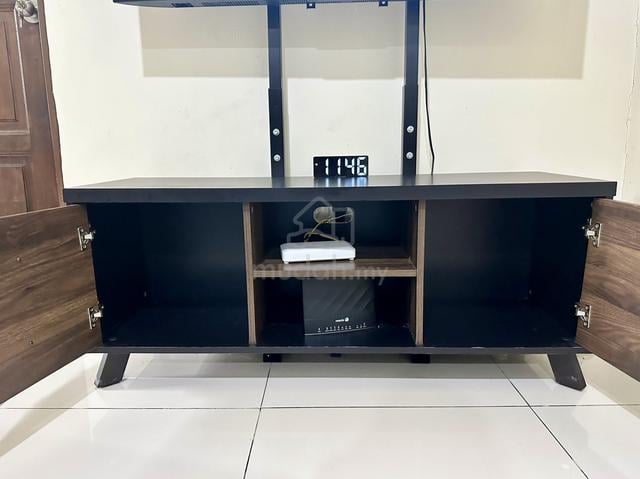 TV Cabinet Modern Wooden Style - photo 2 of 3
