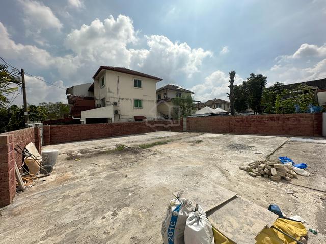 Taman Putra, Ampang, Suitable Storage, Gardening, Car Park 1