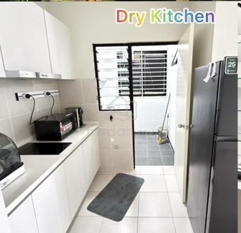 Residensi Max 1