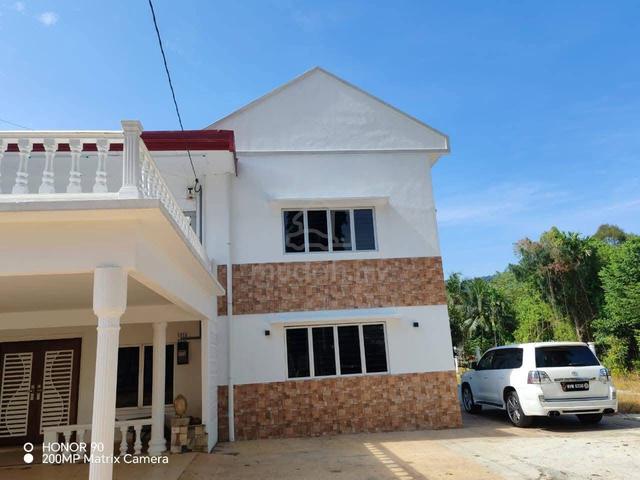 Ipoh Tambun double storey bungalow for rent 1
