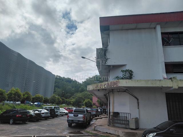 HSK Industrial estate Inanam for Rent 1