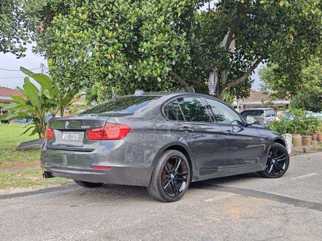 ON THE ROAD 2013 Bmw 3 SERIES 2.0 28I SPORTS TURBO - 4