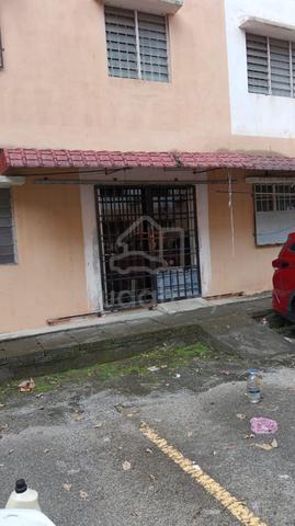 Jalan Bukit Tinggi 2 Flat Apartments ( Room To rent) 1