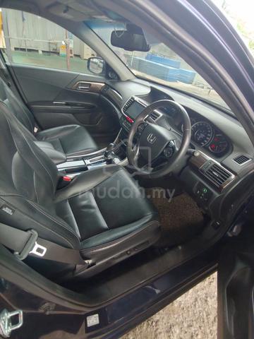 2017 Honda ACCORD 2.0 VTI-L FACELIFT (A) FULL LOAN - 5