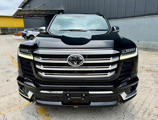 2023 Toyota LANDCRUISER 3.4 ZX MODELISTA BLACK SET - 4
