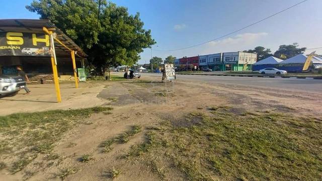 Tanah 0.74EKAR GRED AAA TEPI JALAN BESAR PEKAN PAKA DUNGUN TRG 1