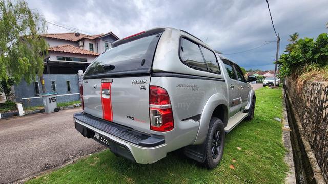 2015 Toyota HILUX 2.5 G TRD SPORTIVO (A) - 2