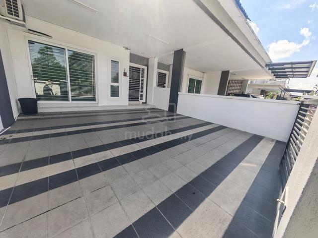 Seri Bougainvillea/Botani/2 Storey Terrace/With Aircon/Fully Extended 1