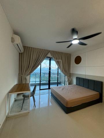 Fully Furnished Queen Bedroom for Rent at Aradia Residence 1