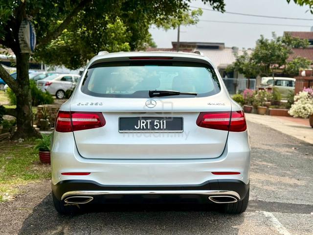 ON THE ROAD 2016 MERCEDES BENZ GLC250 AMG 2.0Turbo - 5