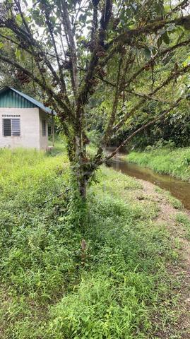 Tanah 3 Ekar Siap Sungai & Pokok Buah di Batu 22½, Hulu Langat. 1