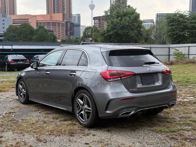 【25000KM,RECOND】2021 Mercedes Benz A180 AMG 1.3 - 3