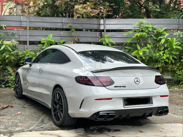 2018 Mercedes Benz C250 AMG LINE COUPE 2.O - 2
