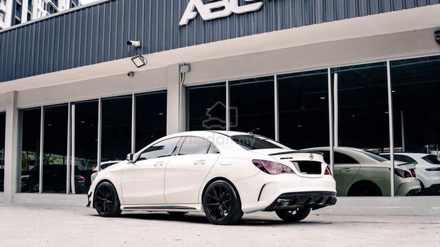 Mercedes Benz CLA180 1.6 AMG CONVERT CLA45 2016 - 2