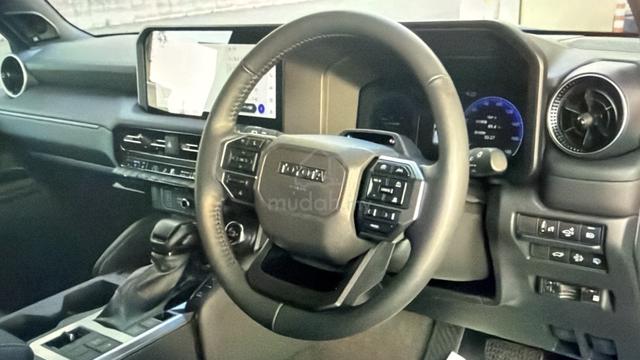 2024 Toyota LANDCRUISER 2.8 250 ZX (A) - 3