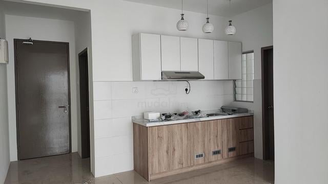 Platinum Splendor Residensi Semarak 1