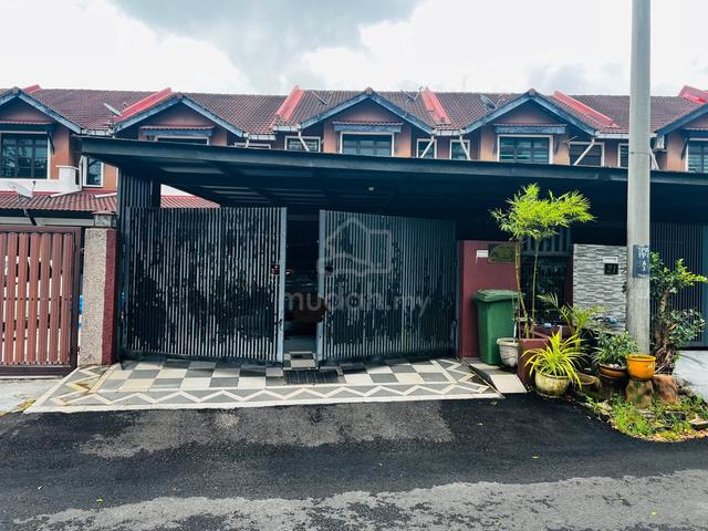 Teres Dua Tingkat FREEHOLD Pasdec Bandar Damansara Kuantan, Pahang 1