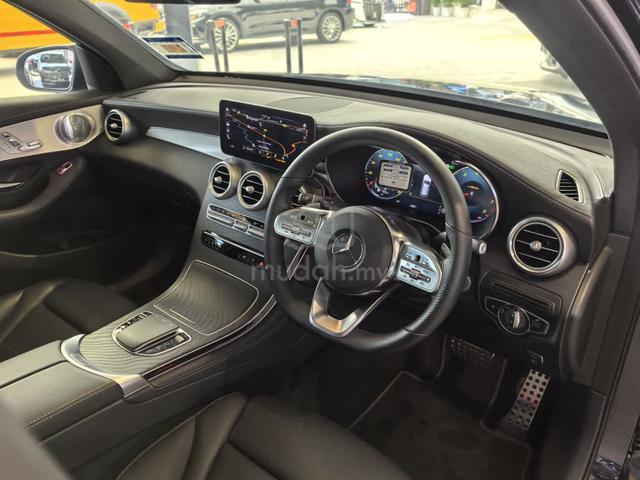 Mercedes Benz GLC300 AMG 2.0L (A) 4MATIC FACELIFT - 4