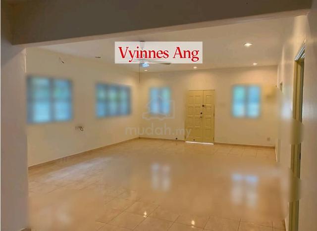 Single Storey Bungalow at Tanjung Tokong For Rent 1