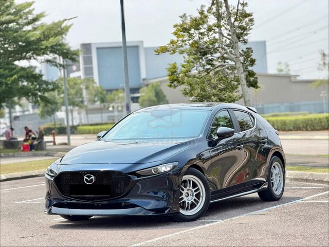 FULL LOAN MAZDA 3 1.5 Liftback (A) 6 SPEED - 1
