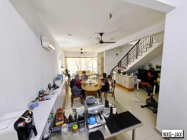 Partial Furnished!!Bandar Bukit Raja(Cogan)Klang Double Storey House 1