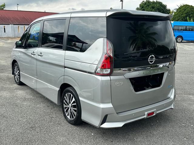 65k KM Mileage ✅ 2020 Nissan SERENA 2.0 PREMIUM - 5