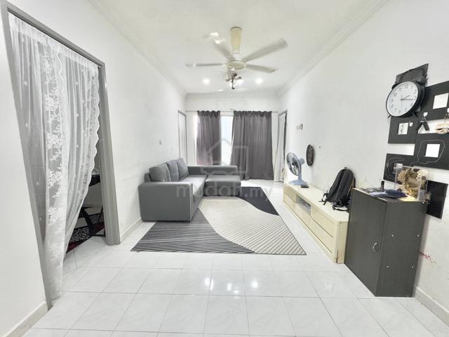 Putra Indah Apartment 1