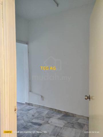 Rent 20x70 Taman Sri Andalas 2storey Partial Furnished Basic Good Unit 1
