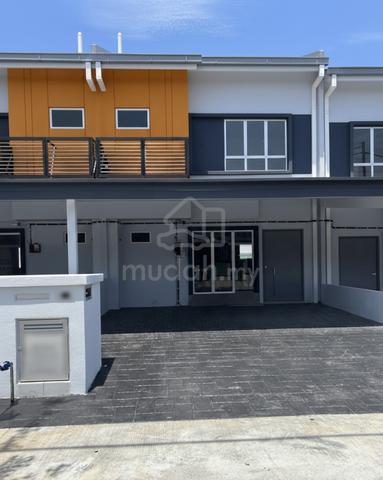 Rumah Teres 2 Tingkat Ritma Perdana, Puncak Alam | Gated & Guarded 1