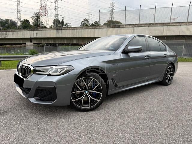 2021 Bmw 530e 2.0 M SPORT F.S.R 70K UNDER WARRANTY - 1