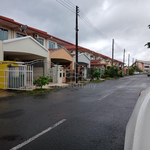 Taman Emas Jaya Menggatal 1