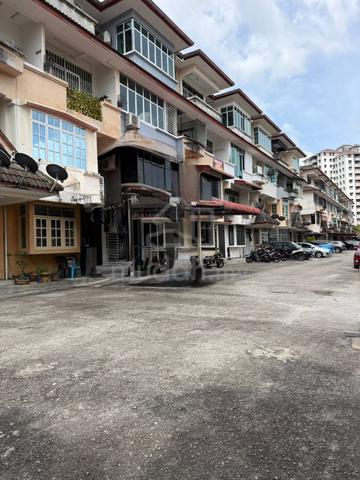 Good Deal ! Taman Tunas Muda - 2 Storey Ground Townhouse @ Bayan Lepas 1