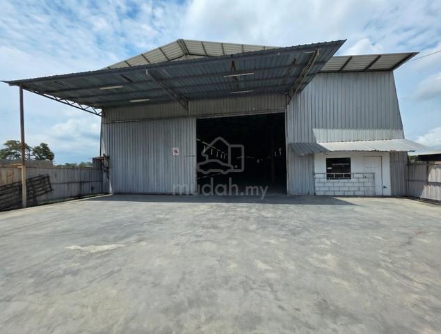 Muar Warehouse/Factory 18000sqf Bukit Treh Main Road Direct Access AMJ 1