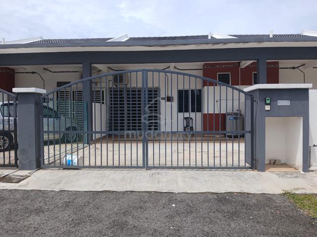 Fully Furnished Single-Storey Terrace House For Sale –Taman Mayung, PD 1