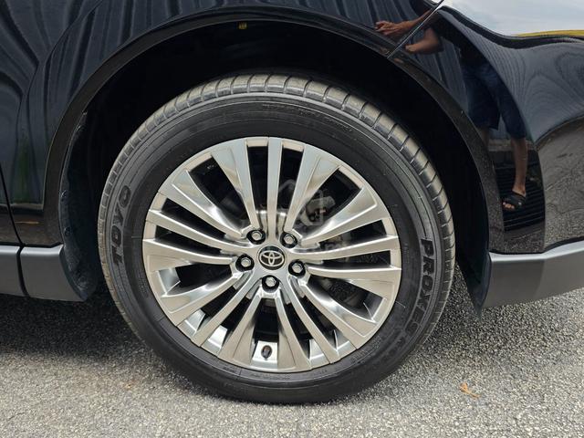2023 Toyota HARRIER 2.0 Z (A) Z SPEC Black Colour - 4