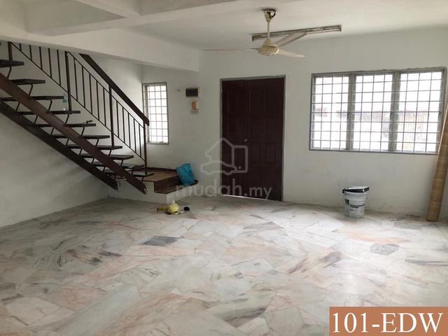 Kapar Hamzah Alang Double Storey House 18x65 (Extended) - SALE 1