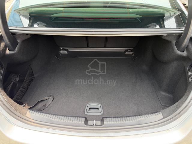2022 Mercedes Benz C300 2.0 AMG Line - 5