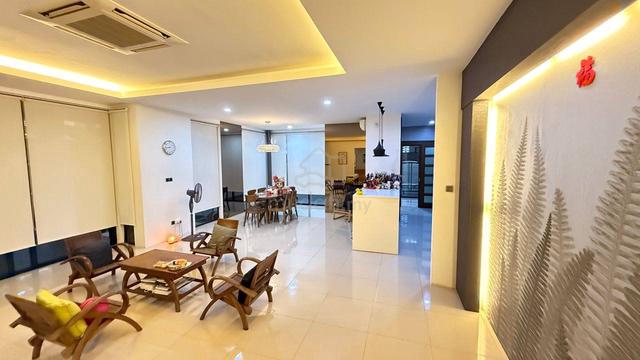 SEMI D, Double Storey, HUP KEE 1