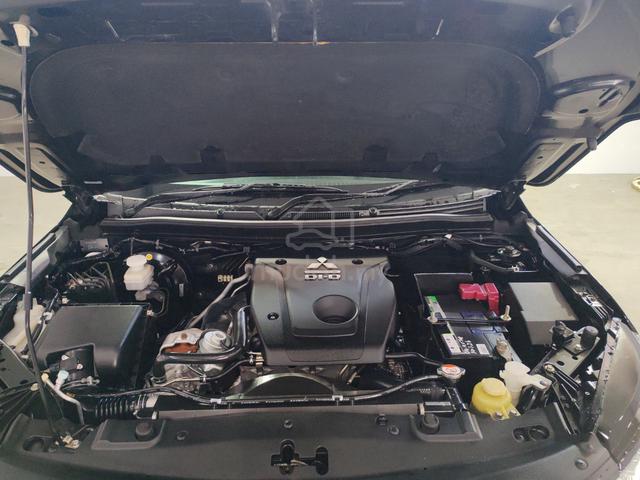 2020 Mitsubishi TRITON 2.4 VGT ADVENTURE X (A) - 4
