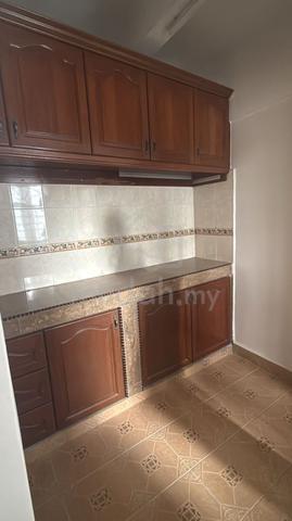 Segar Apartments 1