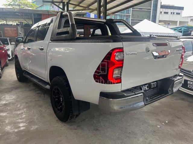 2021 Toyota HILUX 2.4 G (M) 4X4 HARGA BERPATUTAN - 2