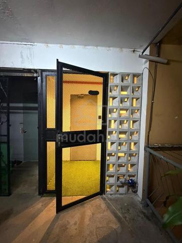 Flat PKNS Seksyen 8 Shah Alam 1