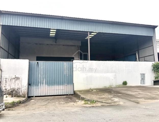 Jalan Cenderai Tmn Perindustrian Kota Puteri 1.5 Storey Semi D Factory 1