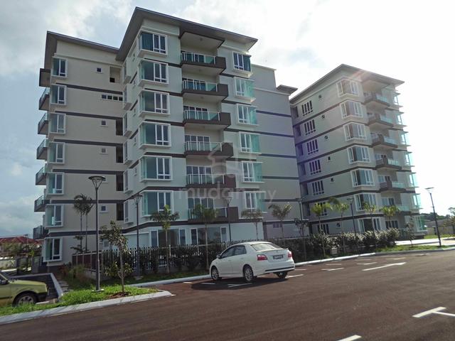 D infinia condominium Kuching 1