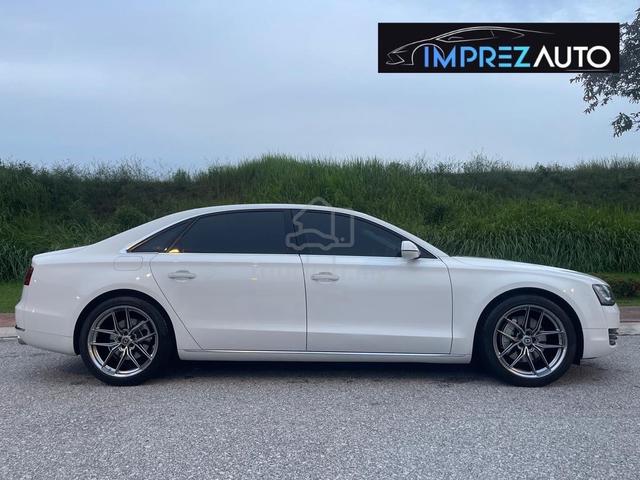 2011 Audi A8 3.0 L TDI QUATTRO (A) - 3